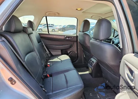 2017 Subaru Outback 2.5I Limited из США, поврежденный, VIN 4S4BSAKC3H3328552